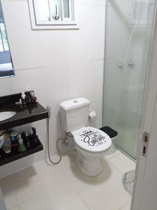 Apartamento Centralizado A Poucas Quadras Do Mar. Tramandaí Exterior foto